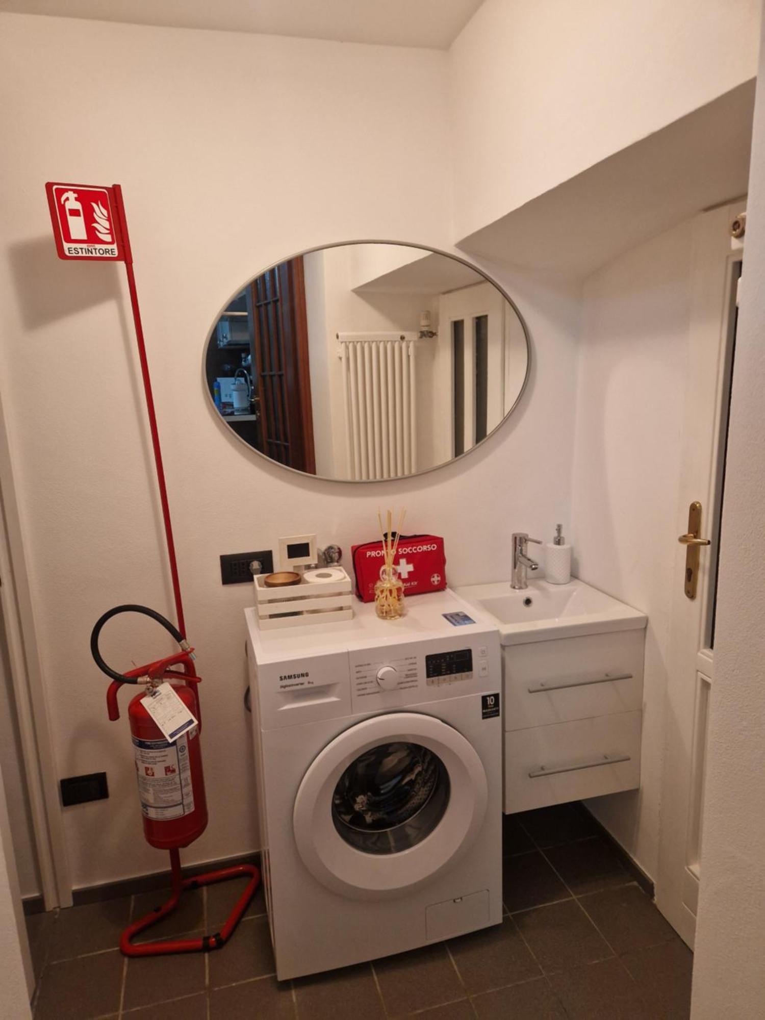 Ca' Vittoria Urban Lodge Alba  Eksteriør billede
